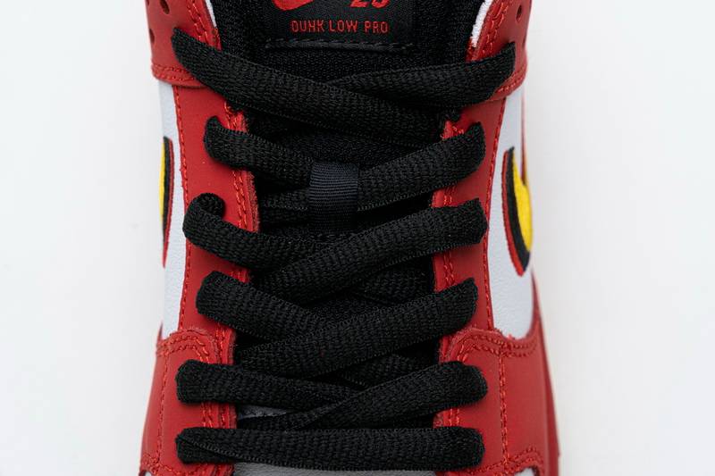 Nike SB Dunk Low Pro Vietnam 25th Anniversary