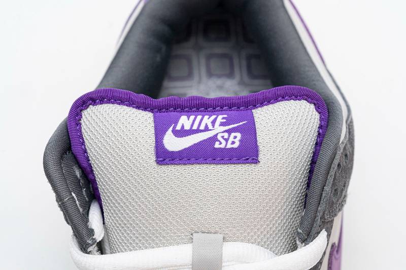 Nike SB Dunk Low Purple Pigeon