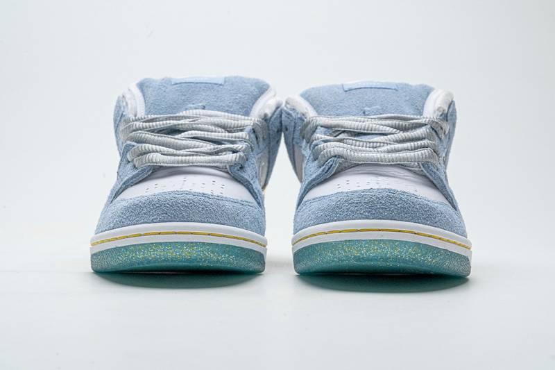 Nike SB Dunk Low Sean Cliver