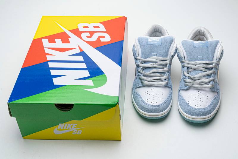 Nike SB Dunk Low Sean Cliver
