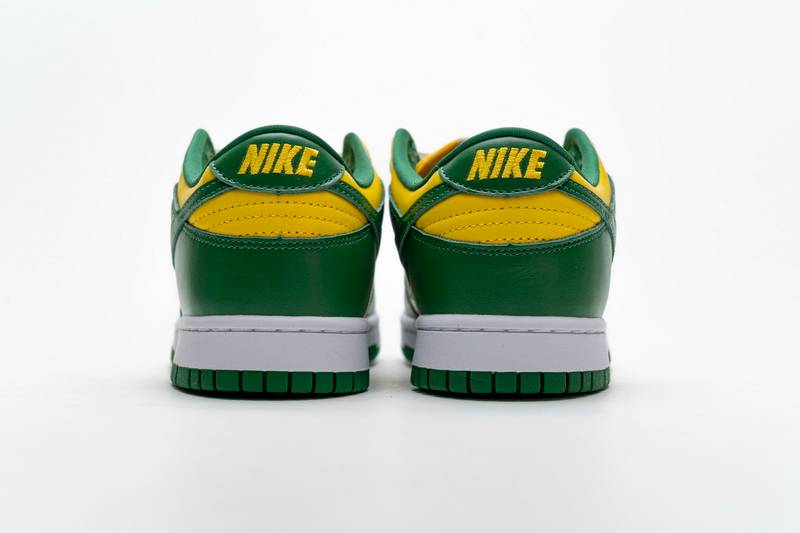 Nike SB Dunk Low SP Brazil