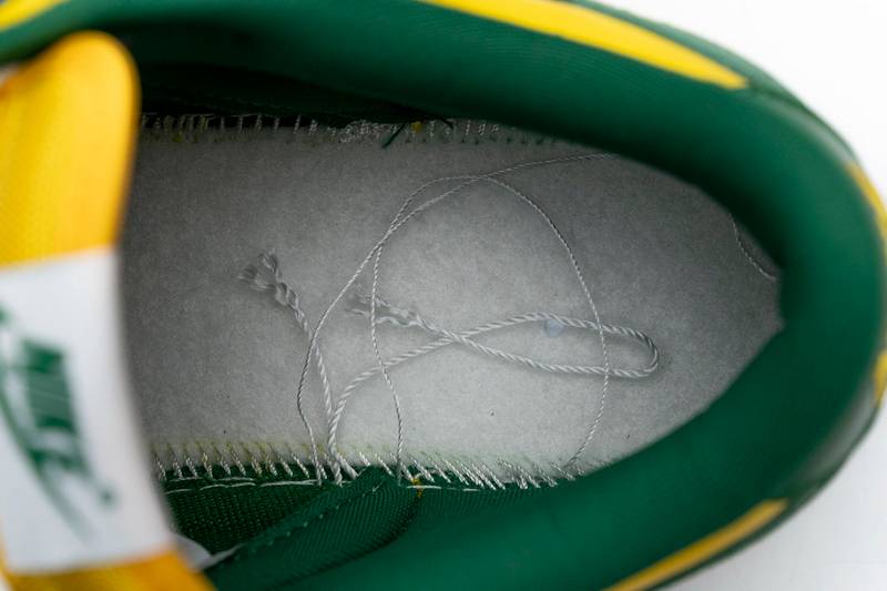 Nike SB Dunk Low SP Brazil