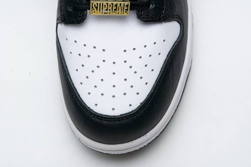 nike sb dunk low S*p*e black stars