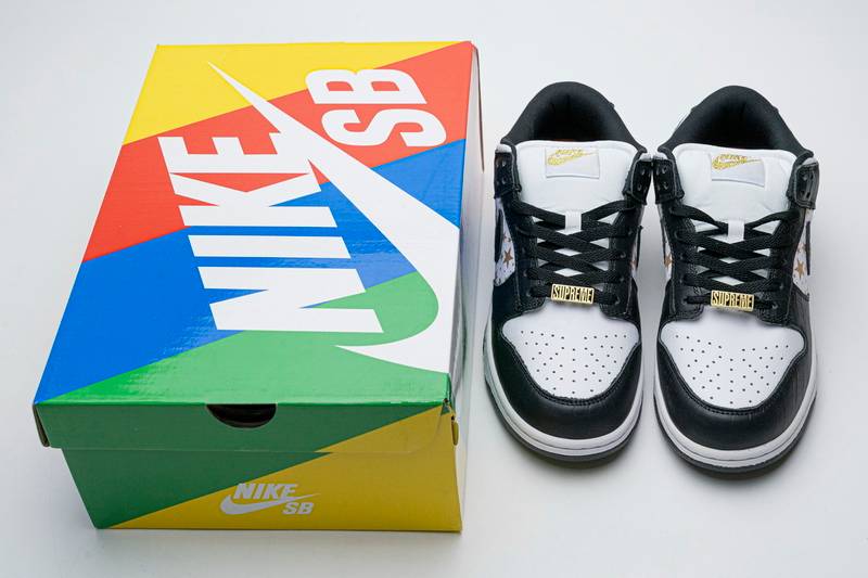 nike sb dunk low S*p*e black stars