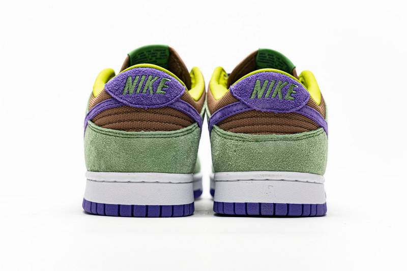 Nike SB Dunk Low Veneer