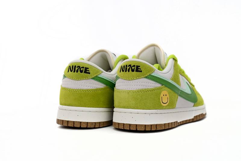 Nk SB Dunk Low “85” Gray Green Apple Double Hook