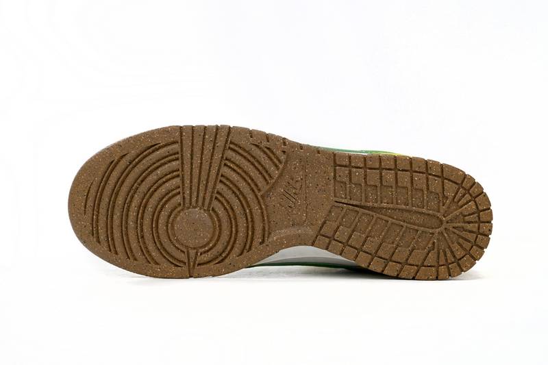 Nk SB Dunk Low “85” Gray Green Apple Double Hook