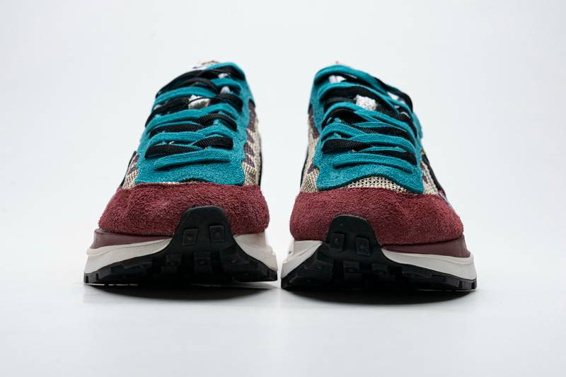 Sacai x Nike Pegasua Vaporfly String Black Villain Red