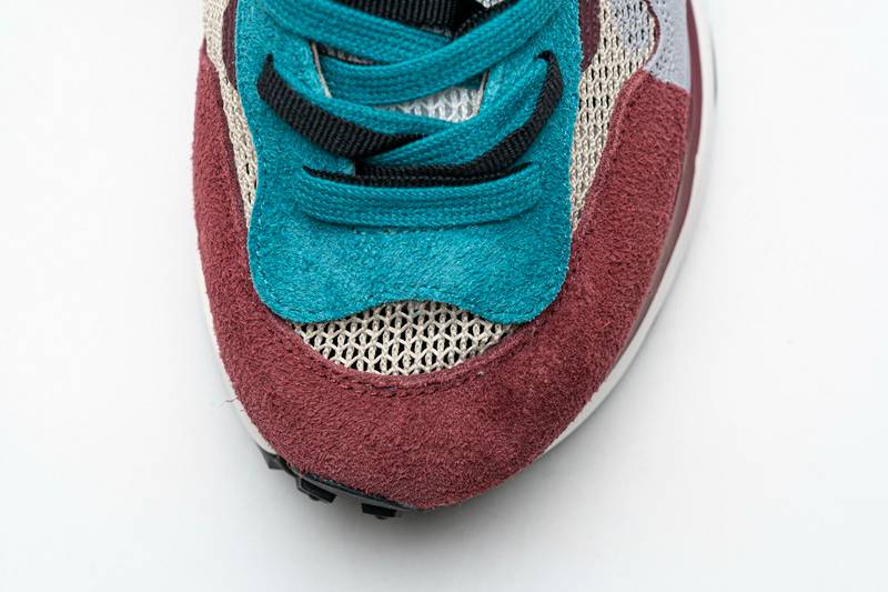 Sacai x Nike Pegasua Vaporfly String Black Villain Red