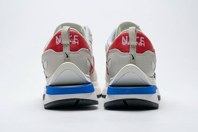 Sacai x Nike Pegasua Vaporfly Villain Grey Blue Red