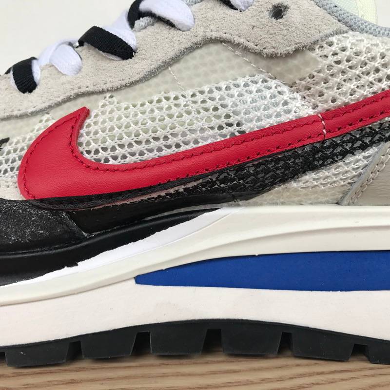 Sacai x Nike Pegasua Vaporfly Villain Grey Blue Red