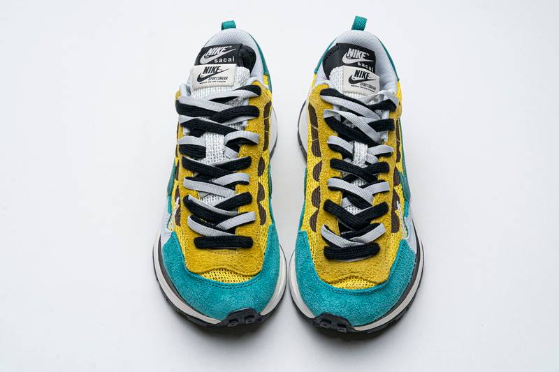 Sacai x Nike Pegasua Vaporfly Yellow Green