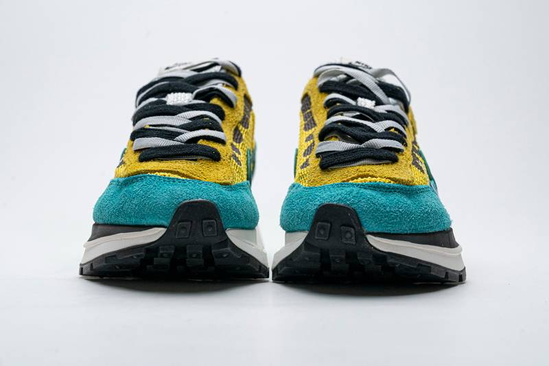 Sacai x Nike Pegasua Vaporfly Yellow Green