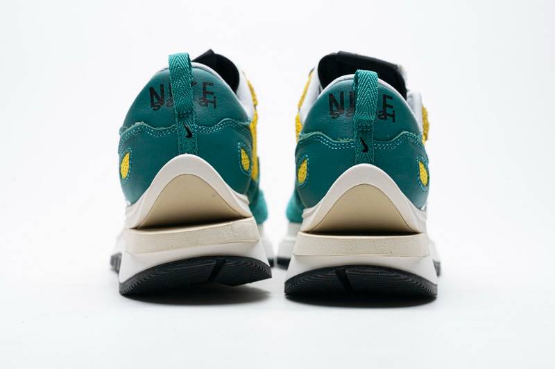 Sacai x Nike Pegasua Vaporfly Yellow Green