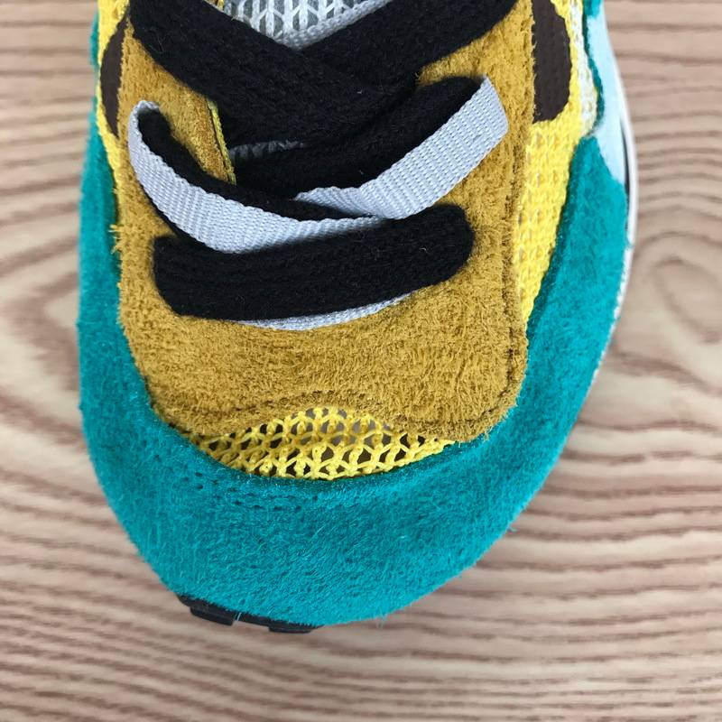 Sacai x Nike Pegasua Vaporfly Yellow Green