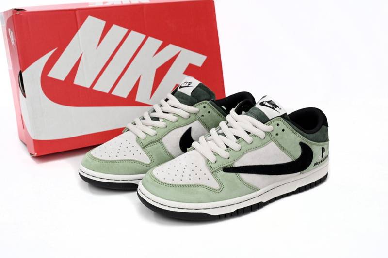 Travis Scott x PlayStation x Nike Dunk Low ”PS5″
