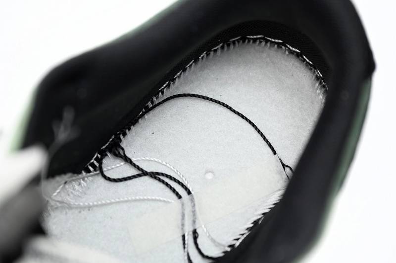 Travis Scott x PlayStation x Nike Dunk Low ”PS5″