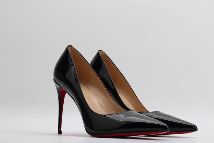 CL HEELS