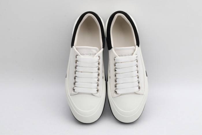 MQ Sneakers