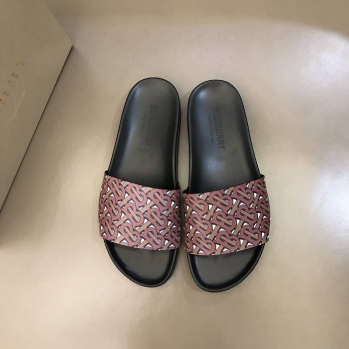 BUR_BERRY SLIPPERS