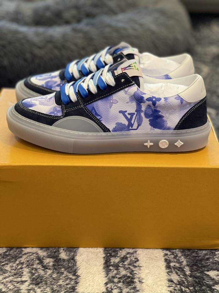 LOUI VUITTO SNEAKER