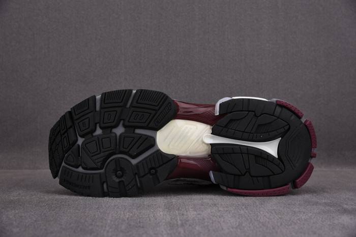 Ba*len*cia*ga -runner