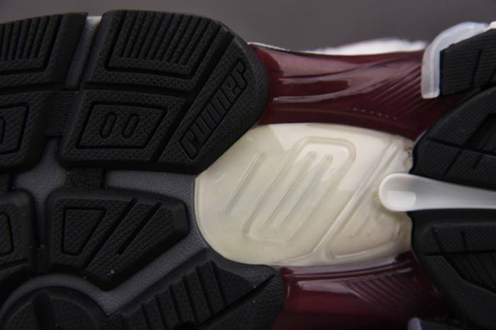 Ba*len*cia*ga -runner