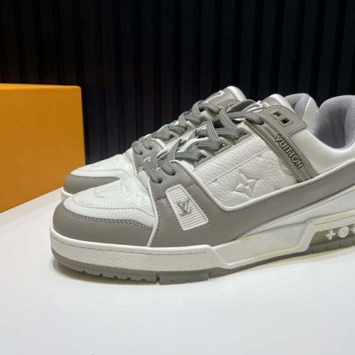LOUI VUITTO SNEAKER