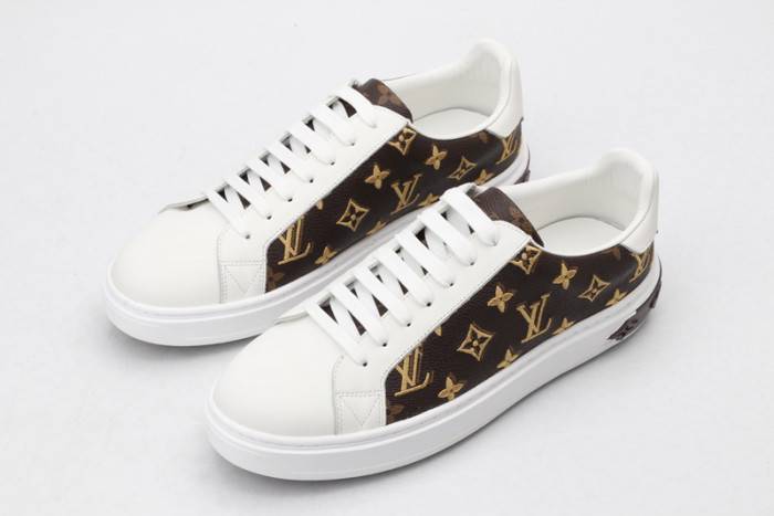 Loui Vuitto SNEAKER