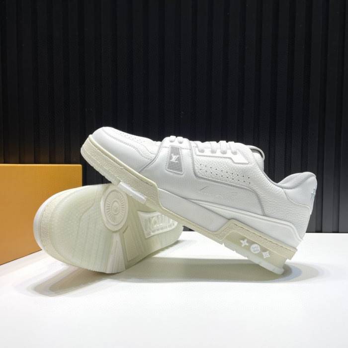 LOUI VUITTO SNEAKER