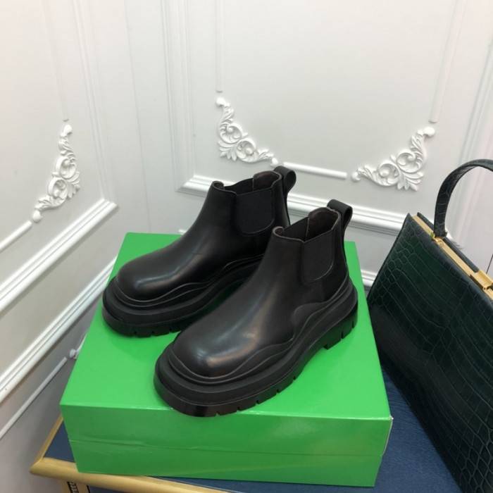 bo*te*ga Ve*ne*ta boots