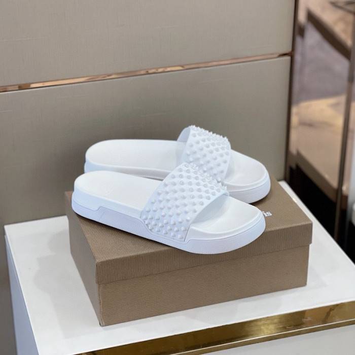 CHRIS_TIAN LOU_BOUTIN SLIPPERS