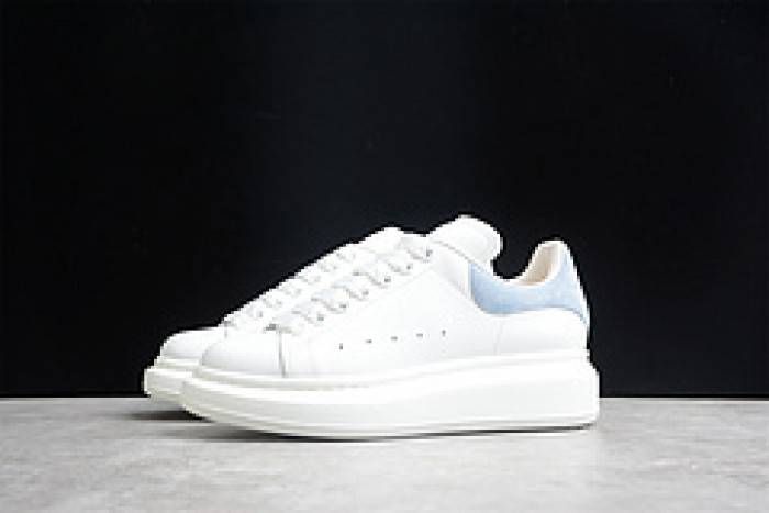 MQ Sneakers