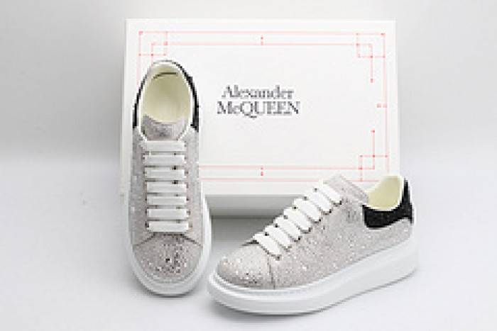 MQ Sneakers