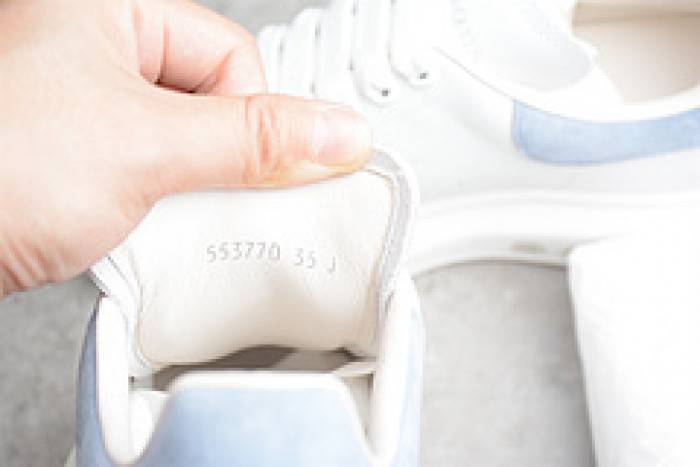 MQ Sneakers