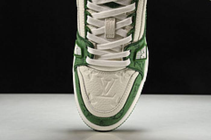 LOUI VUITTO SNEAKER