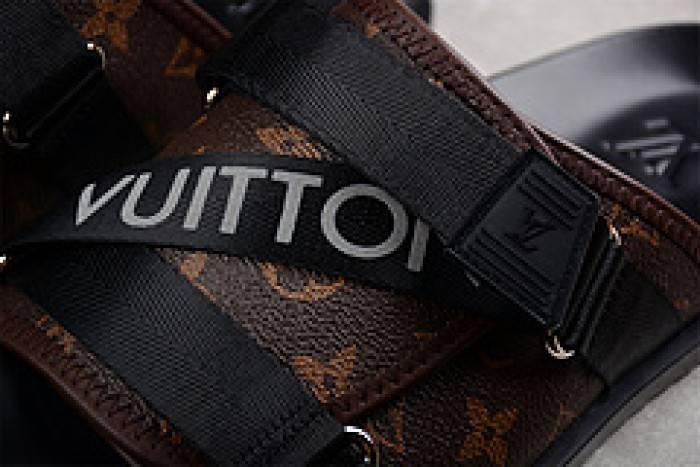 Loui Vuitto SLIPPERS