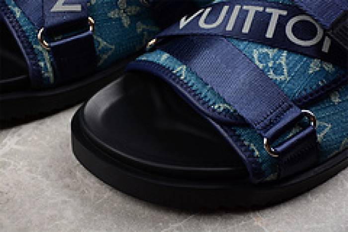 Loui Vuitto SLIPPERS