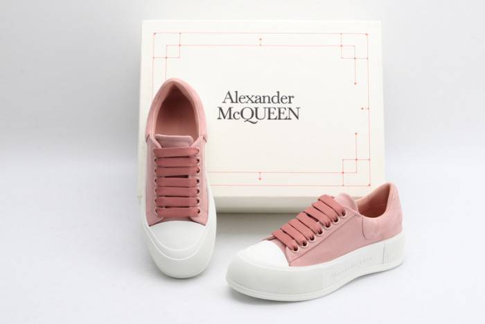 MQ Sneakers
