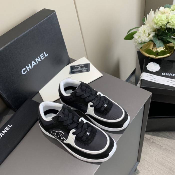 Chane Sneakers