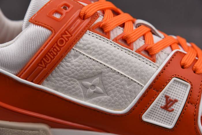 LOUI VUITTO SNEAKER