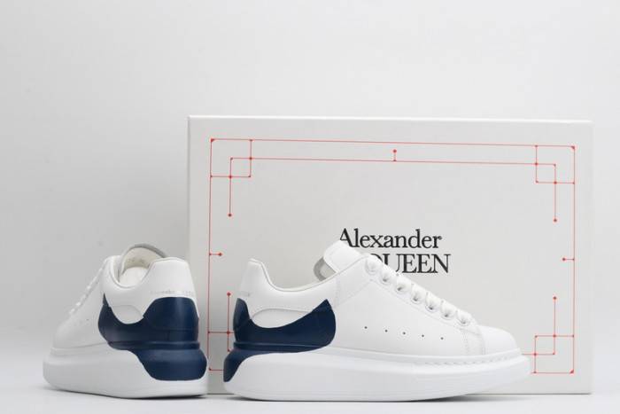 MQ Sneakers