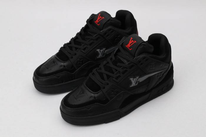 Loui Vuitto SNEAKER