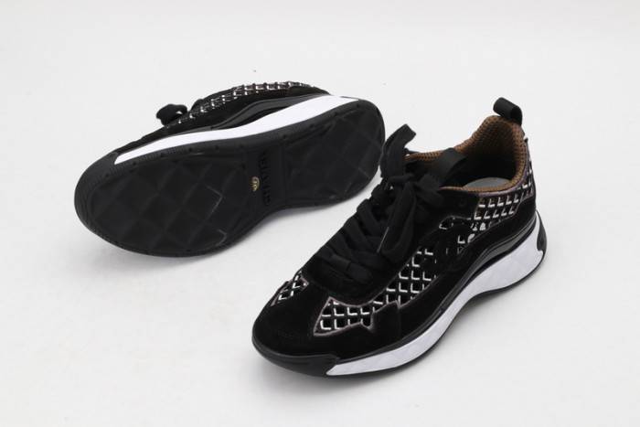 Chane Sneakers