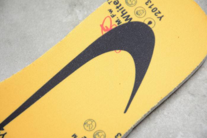 00F NIKE AIR RUBBER DUNK “”GREEN STRIKE“ CU6015-001