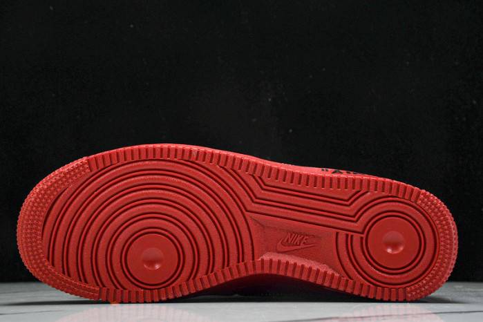 00F Nike Air Force 1 AO4297-600