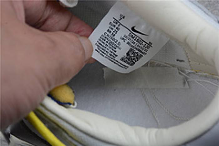 00F X DUNK LOW ‘LOT 27 OF 50’ – NIKE – DM1602-120