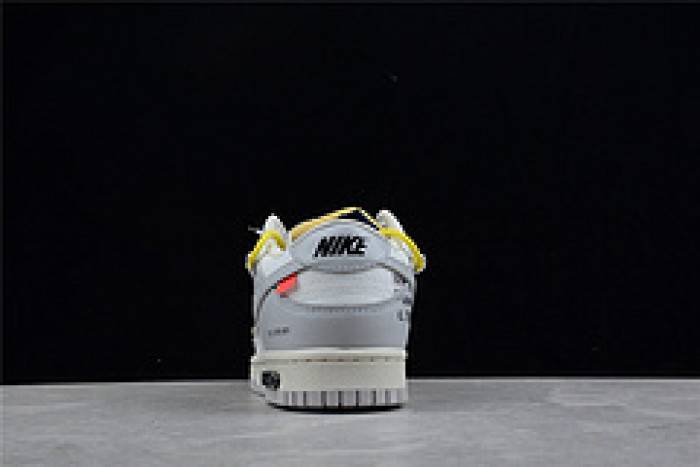 00F X DUNK LOW ‘LOT 27 OF 50’ – NIKE – DM1602-120