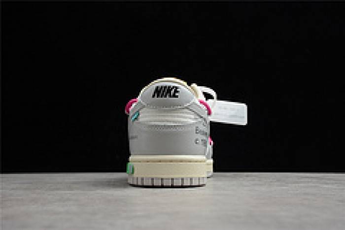 00F x Dunk Low ‘Lot 30 of 50’ – Nike – DM1602-122
