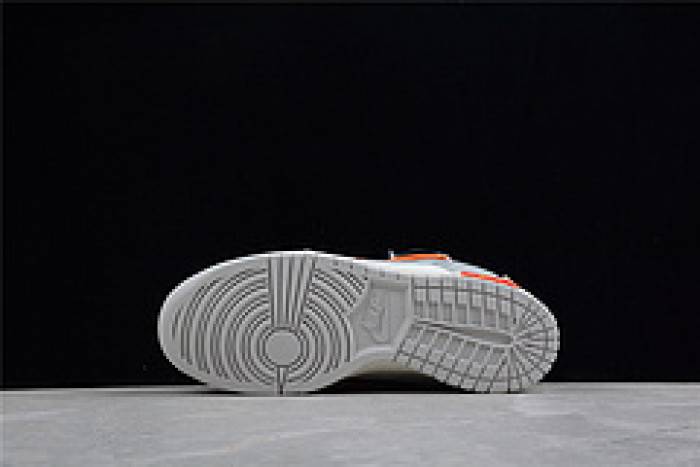 00F x Dunk Low ‘Lot 44 of 50’ – Nike – DM1602-104